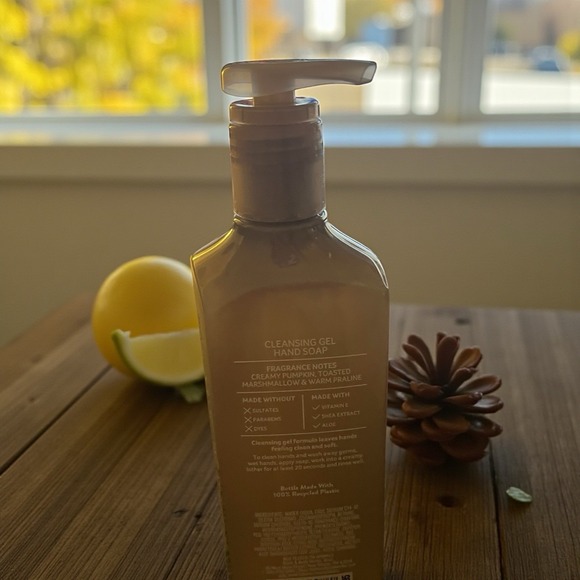 Bath & Body Works Cleansing Gel Hand Soap Marshmallow Pumpkin Latte 8 oz NEW - Picture 6 of 6